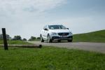 Volvo V40 D4 Cross Country 2016 года (UK)